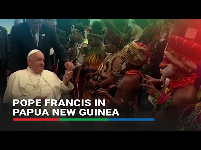 ⁣Pope Francis greets leaders in Papua New Guinea, urges fair treatment for workers | ABS-CBN News