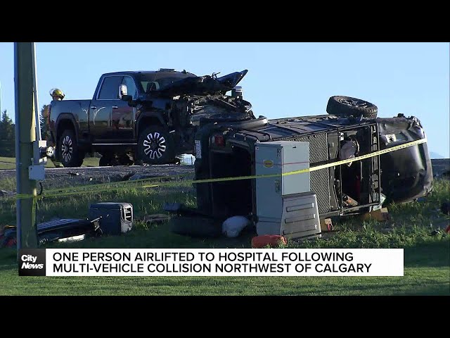 ⁣One person airlifted to hospital following multi-vehicle collision northwest of Calgary