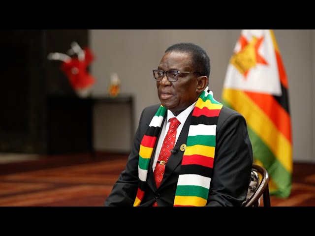 Zimbabwe's president praises China's leapfrogging development