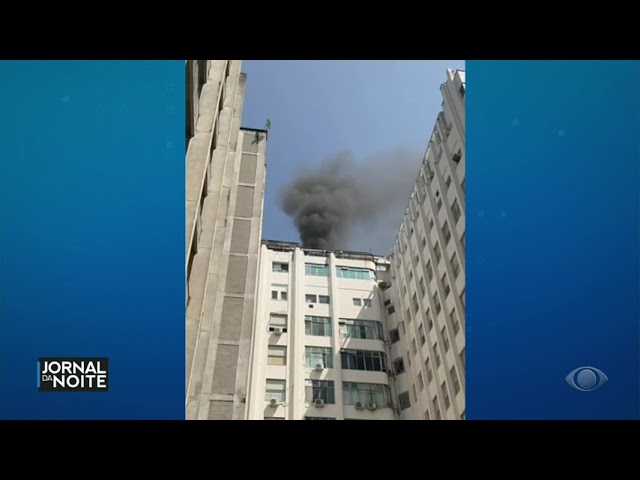 ⁣Incêndio atinge hospital no centro do Rio de Janeiro