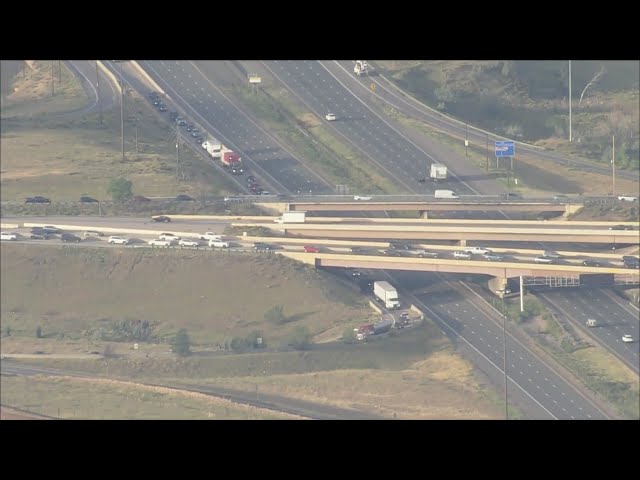 ⁣Crash forces partial closure of Interstate 70 in far western part of Denver metro area