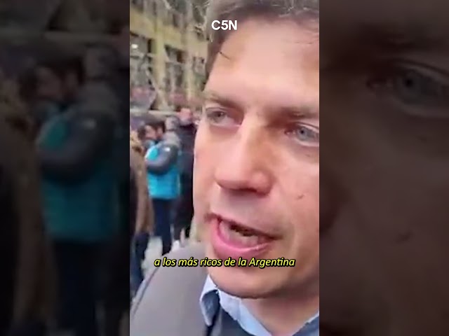 ⁣KICILLOF participó de la MARCHA en RECHAZO al VETO de MILEI