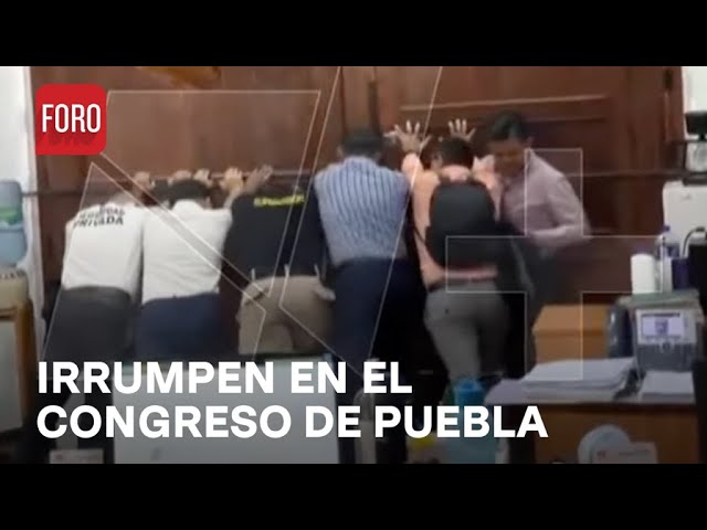 Protestas afuera del congreso de Puebla por la Reforma al Poder Judicial - Las Noticias