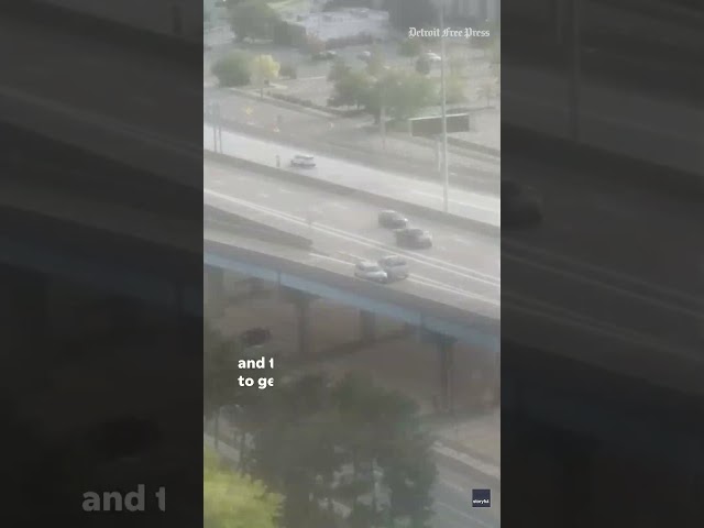 ⁣Truck driving wrong way narrowly avoids collision | USA TODAY