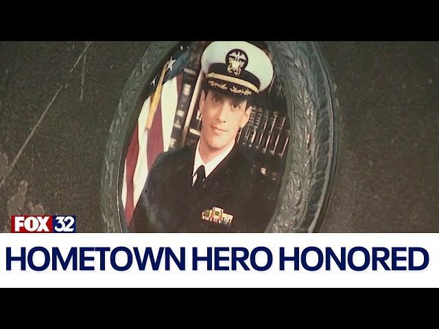 ⁣9/11 ceremony in Naperville honors hometown hero