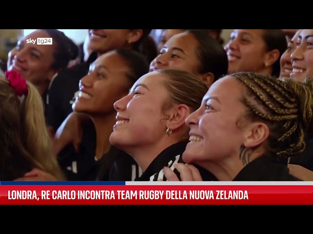 ⁣Londra, re Carlo incontra team rugby della nuova Zelanda