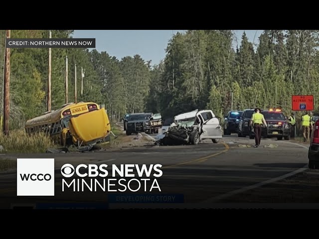 ⁣Developing: 12 students, 2 drivers hurt in school bus accident