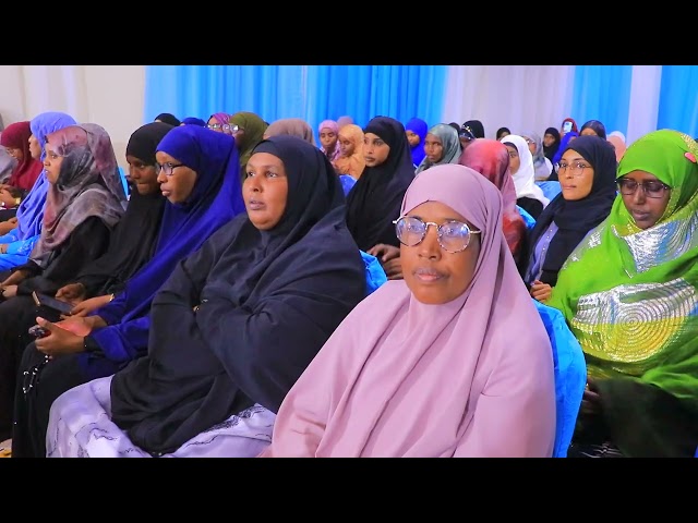 ⁣Masuuliyiin ka tirsan Galmudug ayaa ka qaybgalay munaasabad ay ku qalinjabinayeen Arday Baratay..