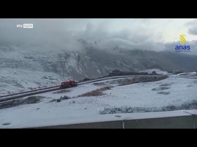 ⁣Maltempo in Valle d'Aosta, arriva la prima neve