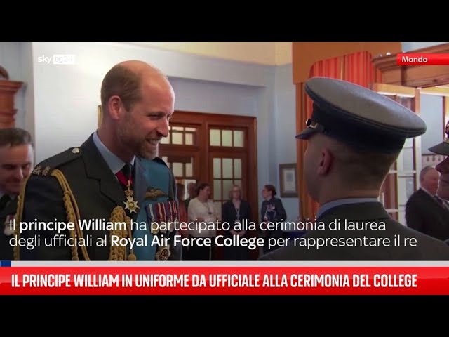 ⁣Il principe William alla cerimonia di laurea del RAF college