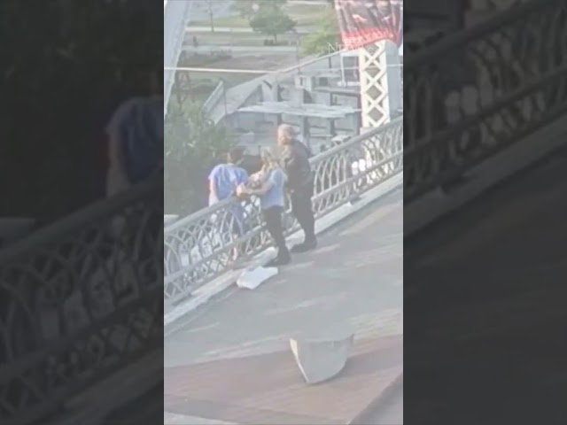 ⁣WARNING: Jon Bon Jovi helps woman off ledge