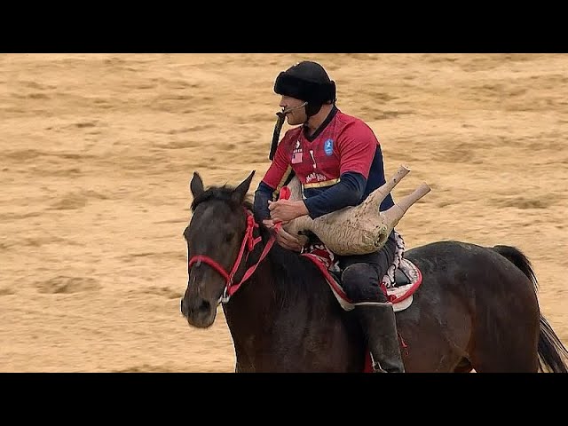 ⁣NO COMMENT: Concluyen los Juegos Nómadas Mundiales en Astana con un partido de polo con cabras