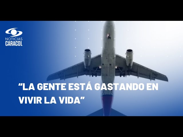 ⁣La clave para entender qué tan pequeño se está quedando el mercado aeronáutico en Colombia