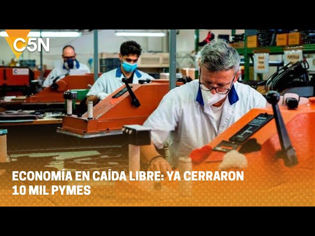 ⁣YA CERRARON 10 MIL PYMES y las VENTAS en COMERCIOS CAYERON 16% MÁS