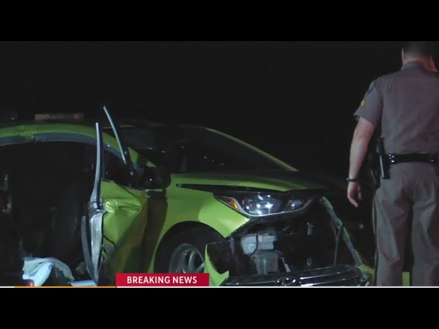 ⁣Fatal accident involving multiple cars in Broward causes lanes of I-595 eastbound to temporarily clo