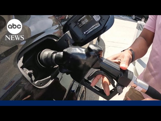 ⁣Gas prices expected to keep falling