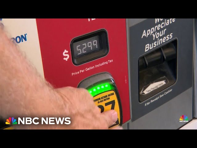 ⁣Gas prices could drop below $3 a gallon