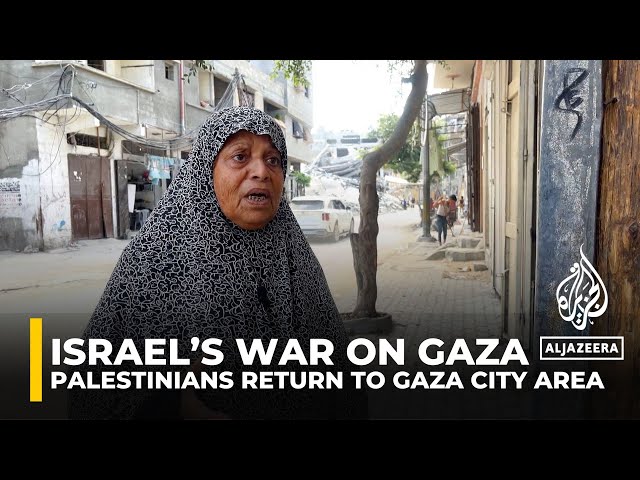 ⁣Palestinians return to Gaza City area after Israeli troops leave