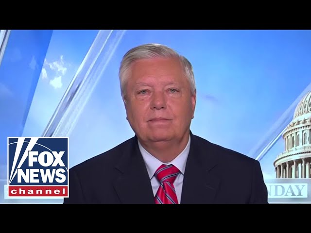 ⁣US is ‘living on borrowed time,’ Sen. Lindsey Graham warns