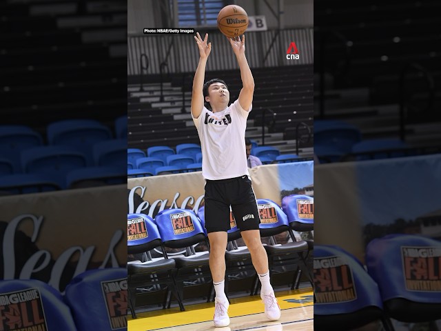 ⁣Basketball player Keisei Tominaga on why people call him the "Japanese Stephen Curry"