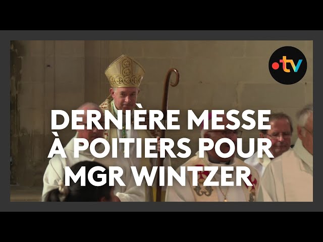 ⁣Dernière messe à Poitiers pour monseigneur Wintzer