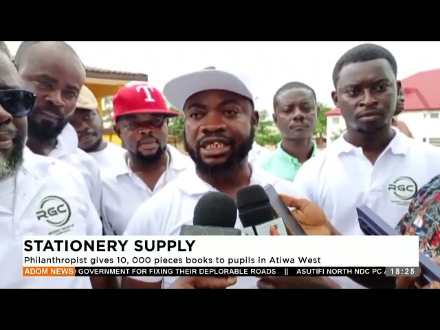 ⁣Stationery Supply: Philanthropist gives 10, 000 pieces of books to pupils in Atiwa West - News