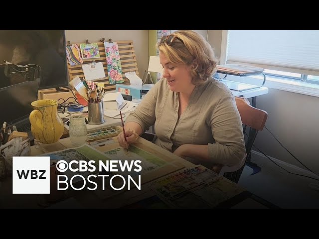 ⁣Lynn woman gives up career, follows dream of becoming artist