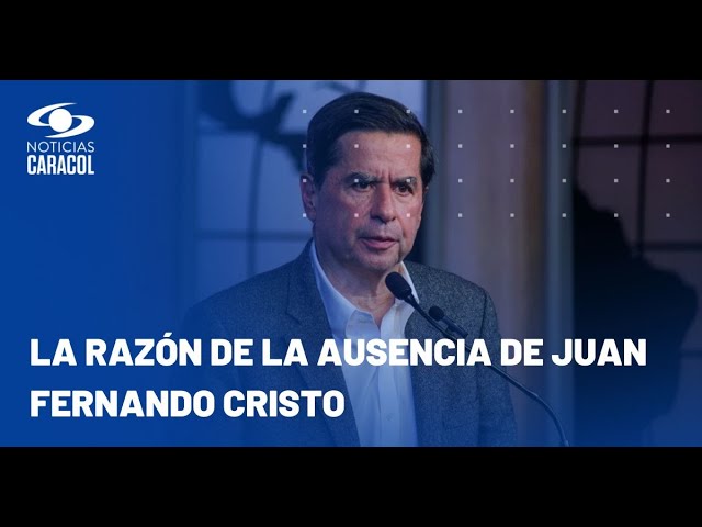 ⁣¿Por qué el ministro Juan Fernando Cristo no estuvo presente en radicación de reforma a la salud?