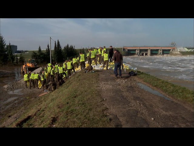 Walka z czasem w Nysie. Miastu zagraża wielka woda