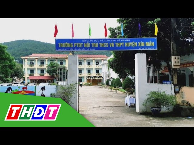 ⁣Hà Giang: 55 học sinh nghi ngộ độc sau tiệc trung thu | THDT