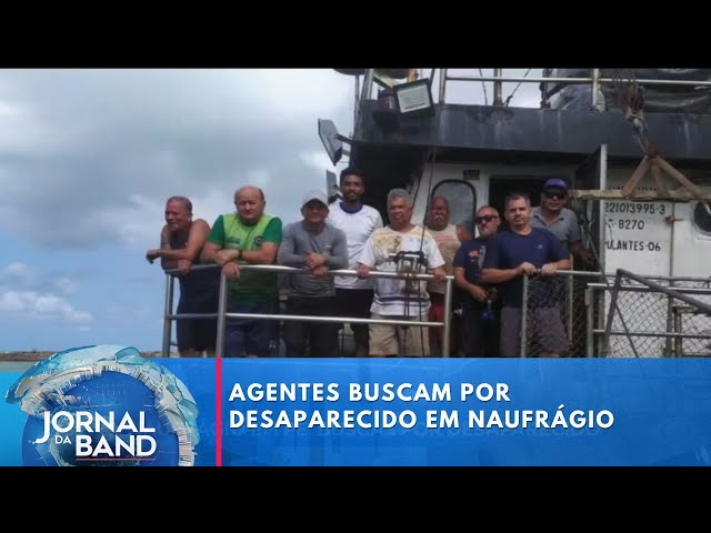 ⁣Buscas por desaparecido em naufrágio na costa de Pernambuco seguem | Jornal da Band