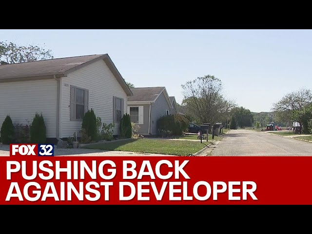 ⁣Illinois homeowners push back against developer buyout