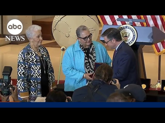 ⁣NASA’s ‘Hidden Figures’ presented with the Congressional Gold Medal