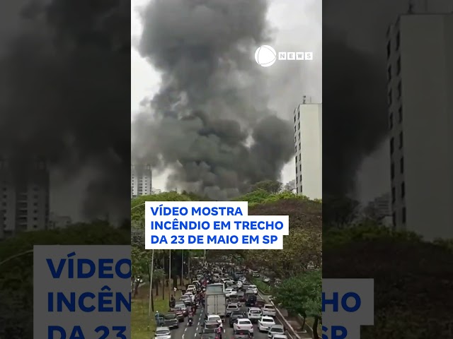 ⁣Vídeo mostra incêndio que interdita trecho da avenida 23 de Maio, em São Paulo.  #RecordNews