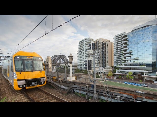 Free train travel for footy finals in Sydney