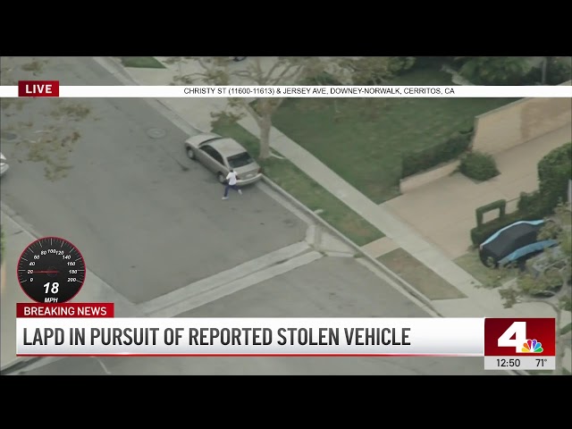 ⁣Live: Officers chase hatchback on LA freeways