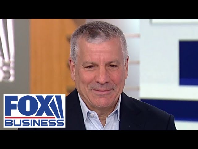 ⁣Charlie Gasparino: The mainstream media is waking up