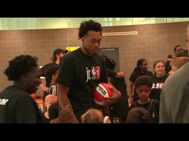 ⁣Toronto Raptors star Scottie Barnes schools kids on the court to promote youth in sport