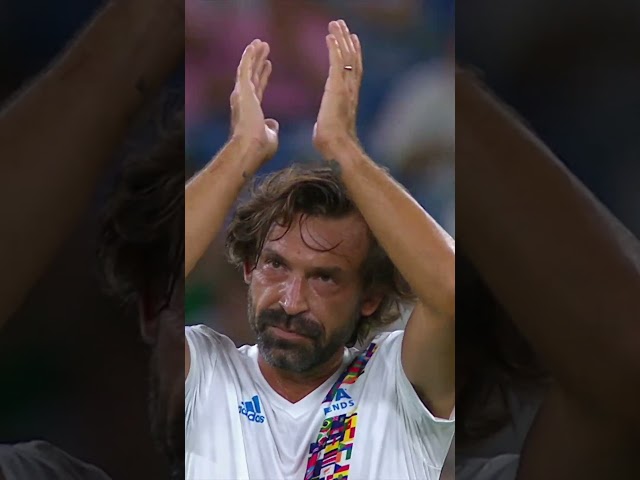 ¡La BELLEZA de gol que nos regaló Pirlo! ⚽️ #shorts