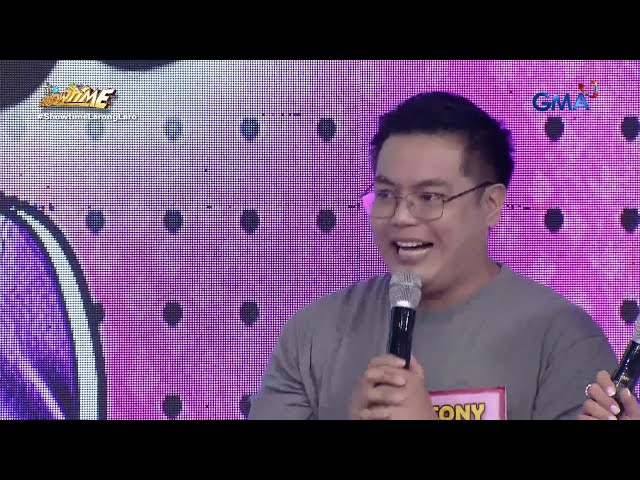 ⁣Mga residente ng Brgy. Krus Na Ligas, makikisaya sa THROWBOX! (Throwbox) | It's Showtime