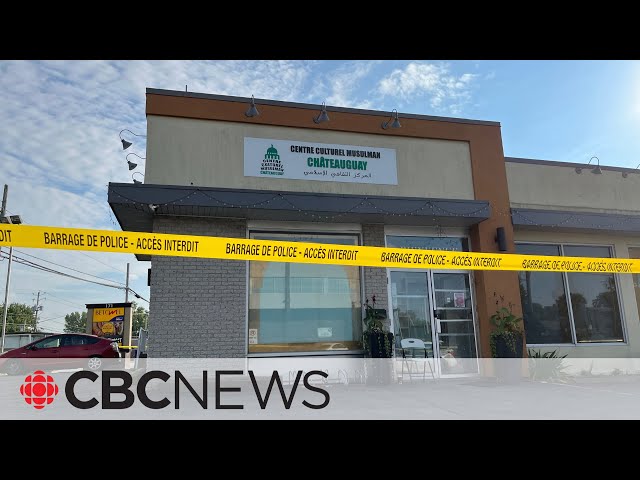 ⁣3 men injured after man with knife walks into Montreal-area mosque