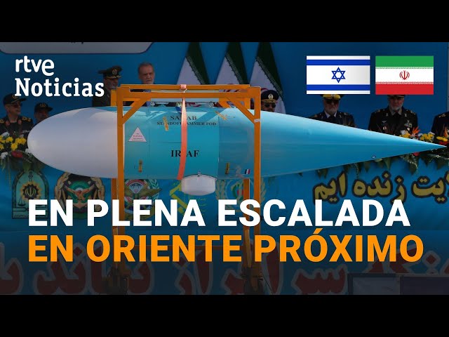 ⁣ISRAEL-GAZA: IRÁN PRESENTA su NUEVO MISIL BALÍSTICO en el DESFILE de sus FUERZAS ARMADAS | RTVE