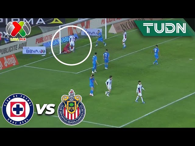 ⁣¡NO ENTRA DE MILAGRO! Era el empate de Chivas  | Cruz Azul 1-0 Chivas | Liga Mx -AP2024 - J9 | TUDN