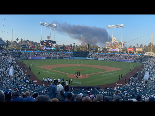 ⁣Massive fire at old courthouse building near Dodger Stadium sends up thick plumes of black smoke