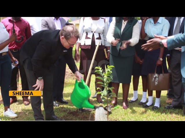 ⁣Computer donation - Masheruka Girls’ Sec receives new computers