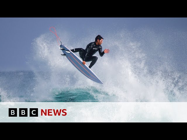 Australia's $2bn surfing industry 'needs protection' | BBC News