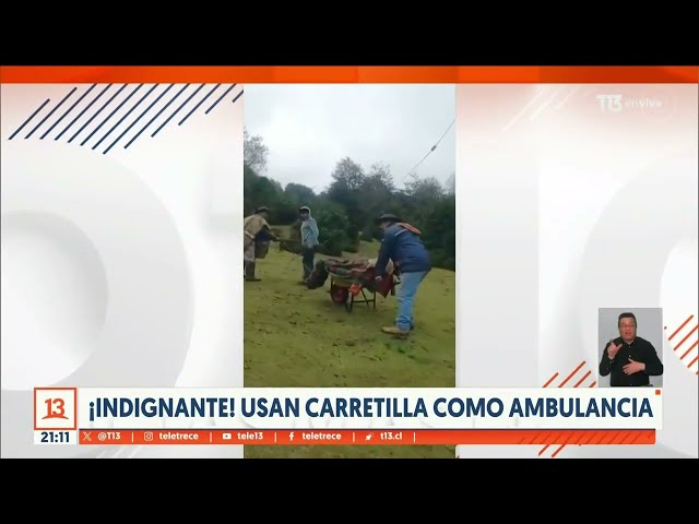 Vecinos de Trafún trasladan a enfermo en carretilla por falta de ambulancias