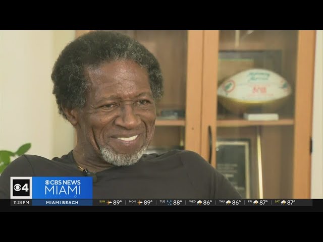 ⁣Miami Dolphins legend Mercury Morris dies at 77