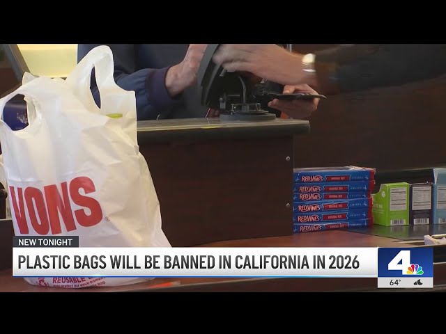 ⁣New law bans plastic bags from grocery stores in California