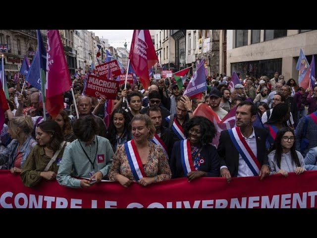 Los franceses expresan su frustración por el reciente nombramiento del nuevo Gobierno de Francia